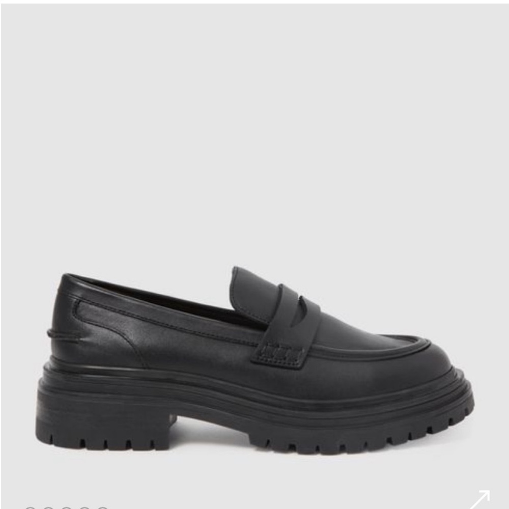 NEVER WORN. Reiss London loafers